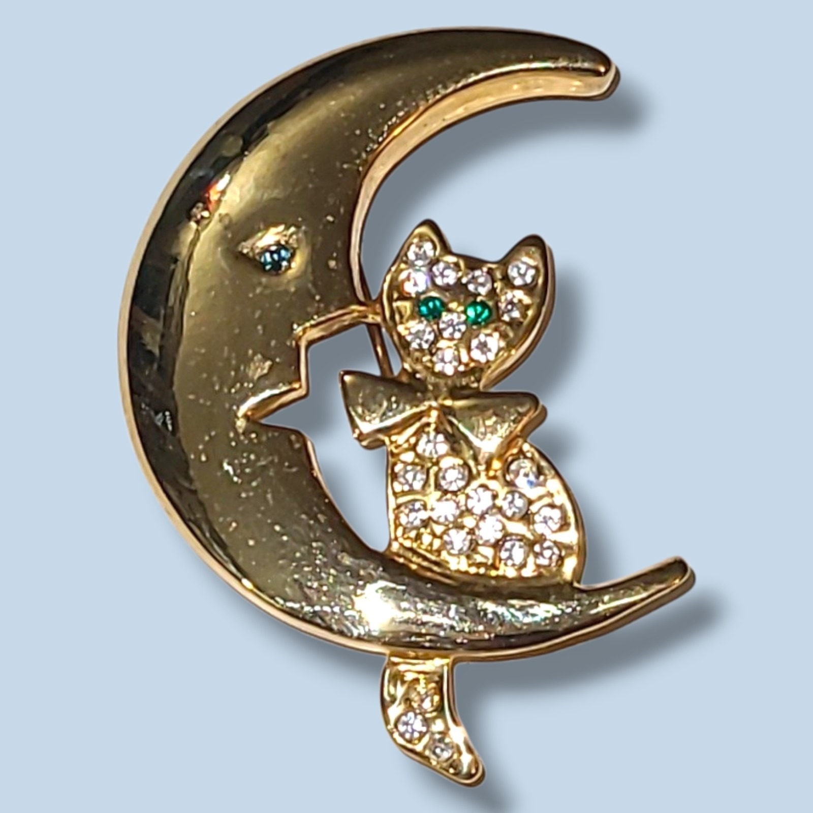 Vintage Cat Moon Brooch Gold Tone Rhinestone Kitty Pin Celestial Green Eyes